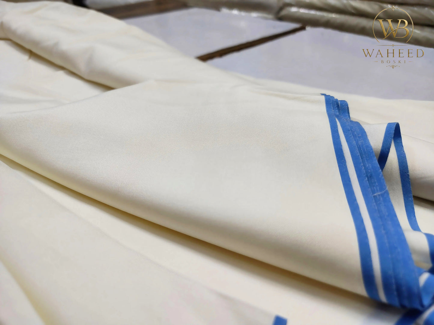 ORIGNAL 6 POUND BOSKI BLUE SELVAGE 10 to 12 %SILK RATIO