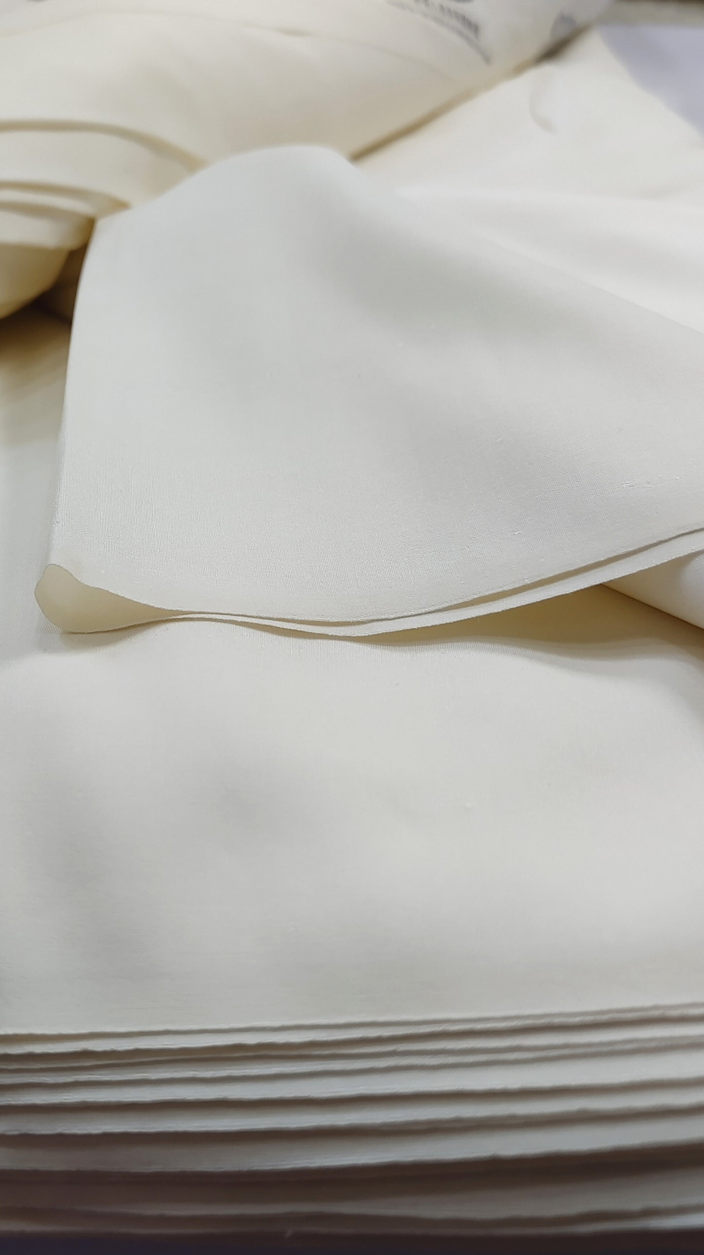 ORIGNAL BOSKI ZAFRAN WITHOUT SELVAGE (BEGAIR KANNI) 40 to 45 %