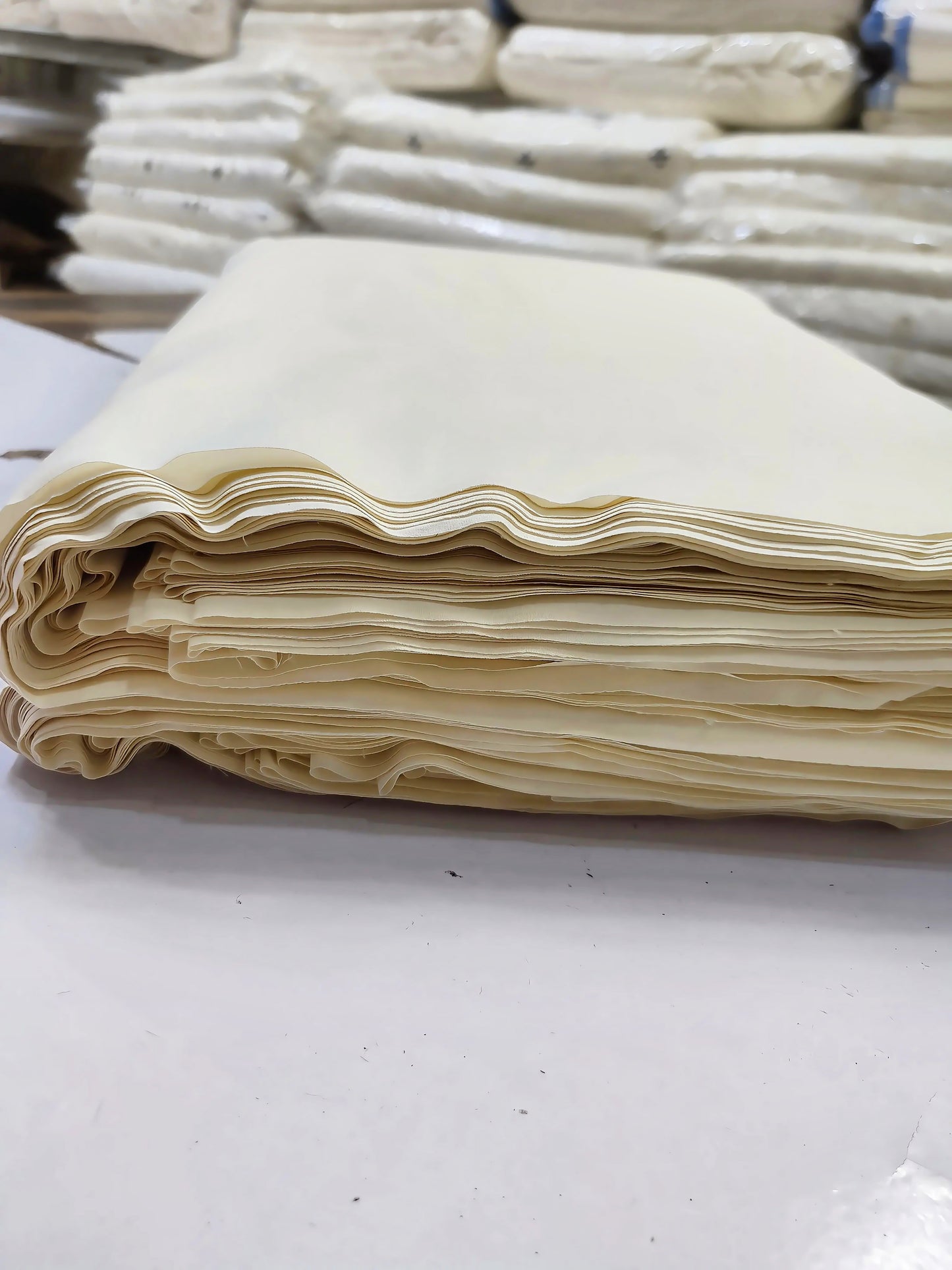 ORIGNAL BOSKI ZAFRAN WITHOUT SELVAGE (BEGAIR KANNI) 40 to 45 %
