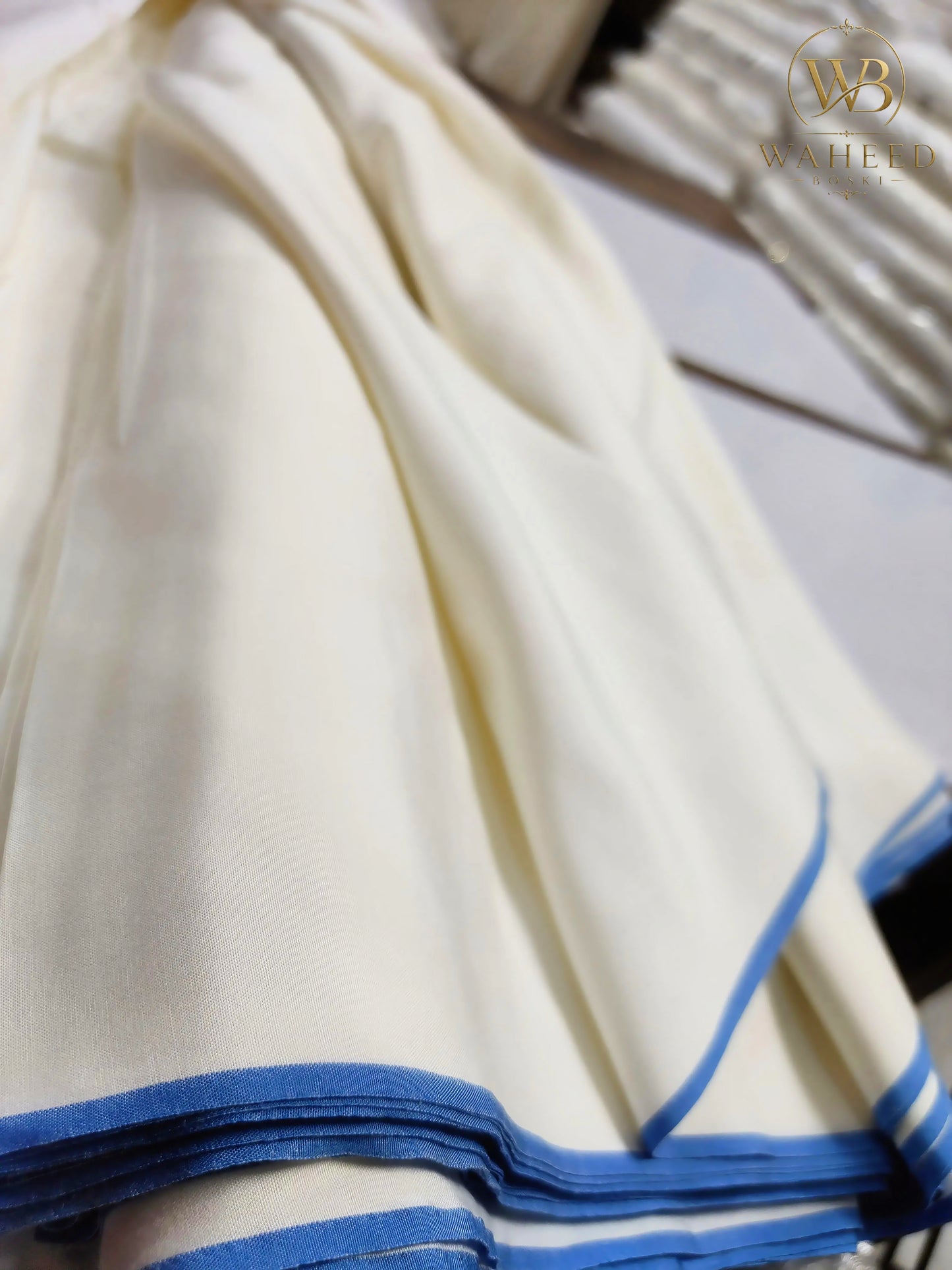 ORIGNAL 6 POUND BOSKI BLUE SELVAGE 10 to 12 %SILK RATIO